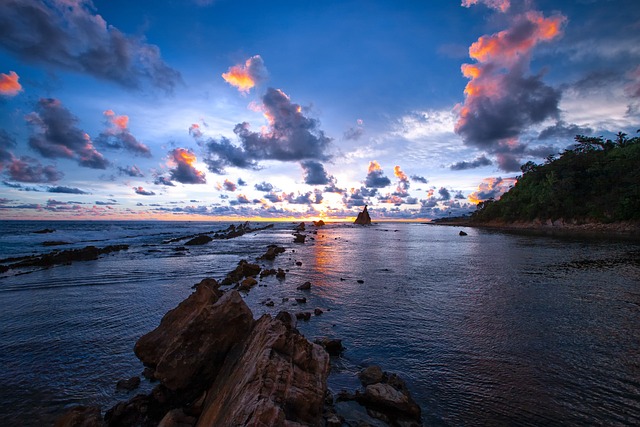Bornean reef resorts for island silence and rainforest air