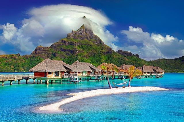 Colombian Caribbean resorts for bright water and no-rush ease
