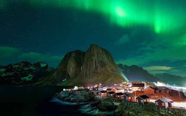 Norwegian Fjord Villas for Sharp Air and Pale Northern Light