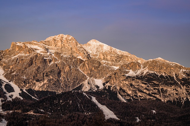 Romanian mountain resorts for pine air and scenic quiet